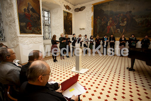 cBischofgratulation_ES_F._Neuhold-481