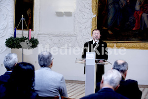cBischofgratulation_ES_F._Neuhold-488
