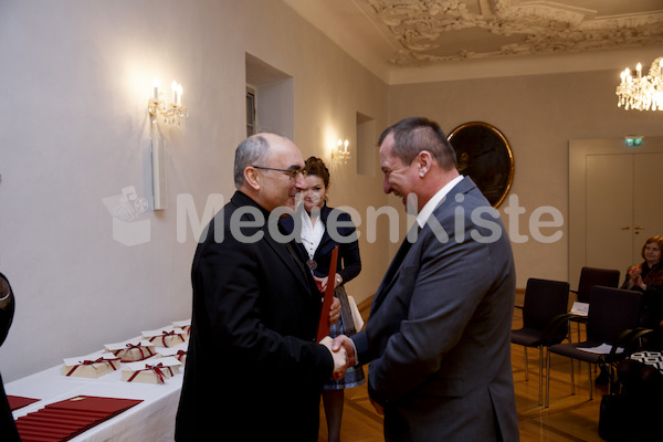 cBischofgratulation_ES_F._Neuhold-79