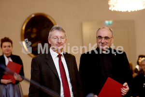 cBischofgratulation_ES_F._Neuhold-87