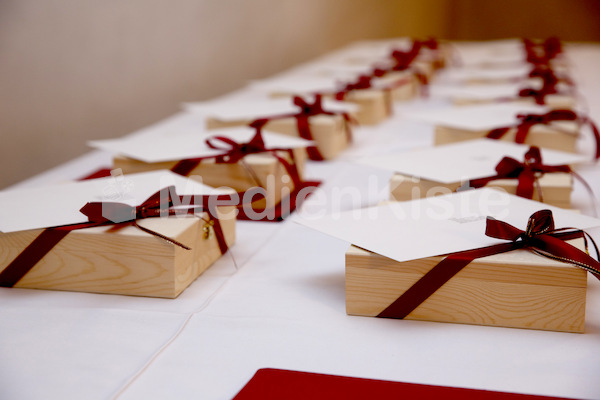 cBischofgratulation_ES_F._Neuhold-9