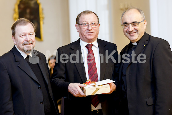 Ehrung_Bischofsgratulation_Foto_Gerd_Neuhold-34