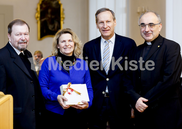 Ehrung_Bischofsgratulation_Foto_Gerd_Neuhold-99