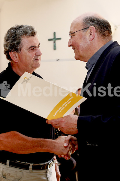 Ehrung_Religionsleher_Foto_Neuhold_3977