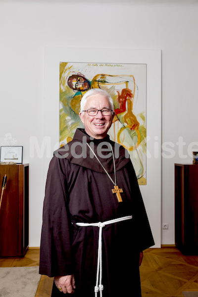 Erzbischof Dr. Franz Lackner von Salzburg r-0220