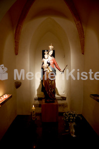 Foto Neuhold Altarweihe in St. Katharein a. d. Laming-9327