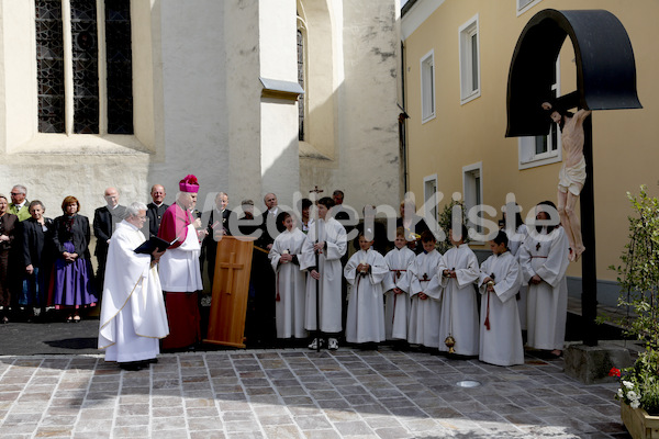 Foto Neuhold Altarweihe in St. Katharein a. d. Laming-9369