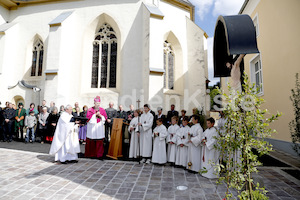 Foto Neuhold Altarweihe in St. Katharein a. d. Laming-9373