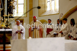 Foto Neuhold Altarweihe in St. Katharein a. d. Laming-9410