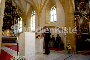 Foto Neuhold Altarweihe in St. Katharein a. d. Laming-9453