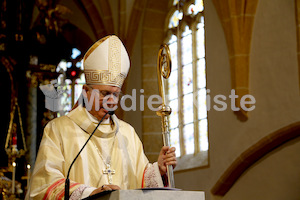 Foto Neuhold Altarweihe in St. Katharein a. d. Laming-9471