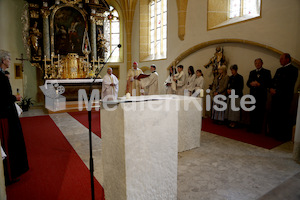 Foto Neuhold Altarweihe in St. Katharein a. d. Laming-9507