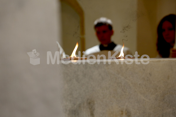 Foto Neuhold Altarweihe in St. Katharein a. d. Laming-9565