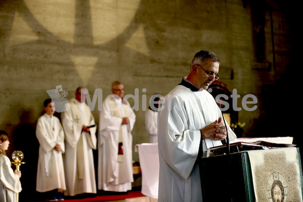 Foto_Neuhold_50_Jahre_Pfarrkirche_Wagna-6034