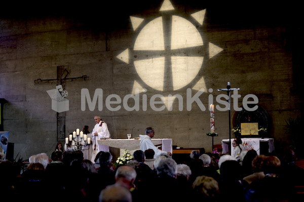 Foto_Neuhold_50_Jahre_Pfarrkirche_Wagna-6135