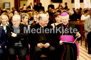 Foto_Neuhold_Bischofgratulation_2014-9745