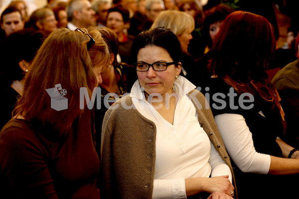 Foto_Neuhold_Bischofgratulation_2014-9748