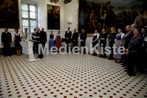 Foto_Neuhold_Bischofgratulation_2014-9770