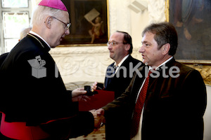Foto_Neuhold_Bischofgratulation_2014-9854