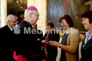 Foto_Neuhold_Bischofgratulation_2014-9861