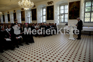 Foto_Neuhold_Bischofgratulation_2014-9879