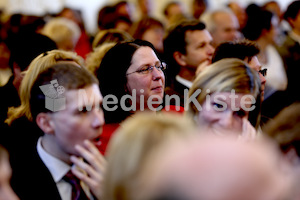 Foto_Neuhold_Bischofgratulation_2014-9881