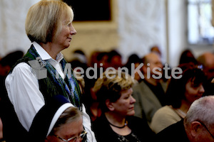 Foto_Neuhold_Bischofgratulation_2014-9886