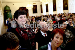 Foto_Neuhold_Bischofgratulation_2014-9903