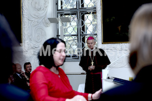 Foto_Neuhold_Bischofgratulation_2014-9942