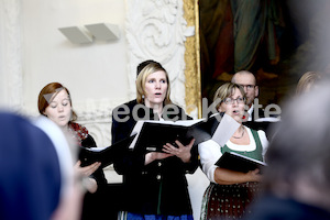 Foto_Neuhold_Bischofgratulation_2014-9945