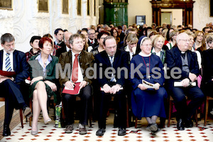 Foto_Neuhold_Bischofgratulation_2014-9950