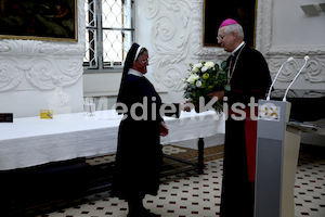 Foto_Neuhold_Bischofgratulation_2014-9957
