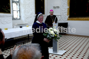 Foto_Neuhold_Bischofgratulation_2014-9962