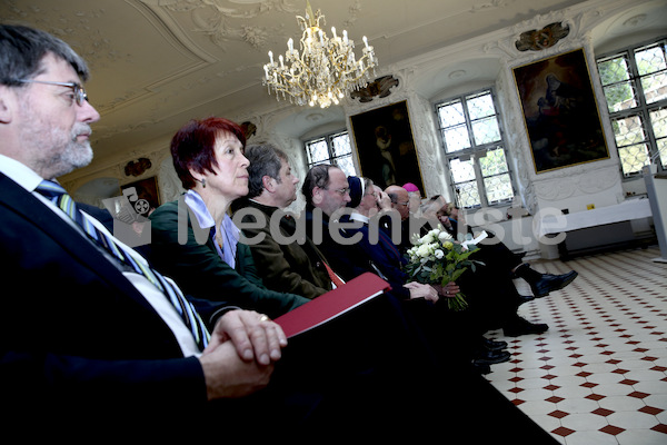 Foto_Neuhold_Bischofgratulation_2014-9972