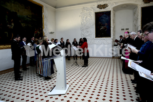 Foto_Neuhold_Bischofgratulation_2014-9979