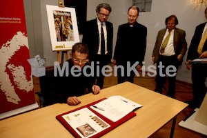 Foto_Neuhold_Sonderbriefmarke_2014_DM_PS-7876