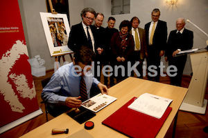 Foto_Neuhold_Sonderbriefmarke_2014_DM_PS-7899