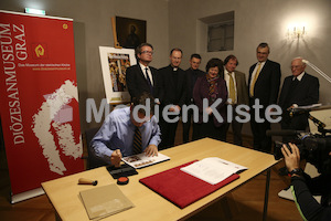 Foto_Neuhold_Sonderbriefmarke_2014_DM_PS-7910