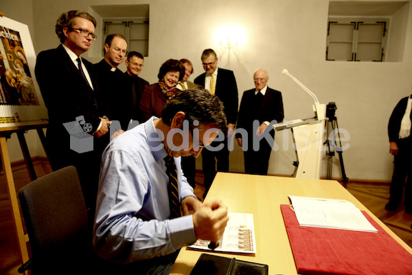 Foto_Neuhold_Sonderbriefmarke_2014_DM_PS-7923