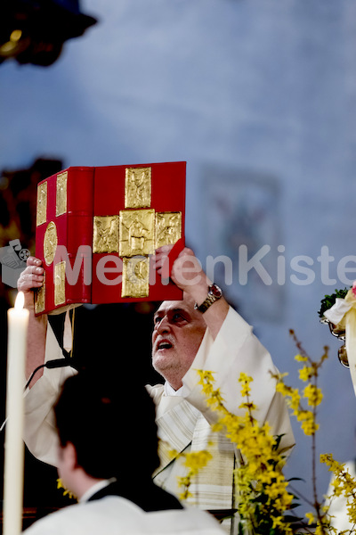 Gebet um geistliche Berufungen-5238