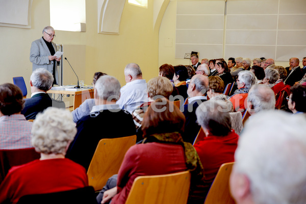 Glaubensseminar in Seggau m. P. Paul Thoerner-0782-2