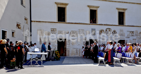 Hl. Messe Eucharistie-0989