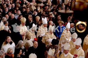 Hl. Messe Inauguration Feier EB Lackner (119)
