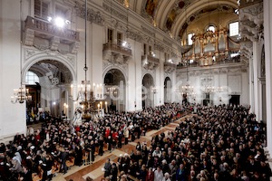 Hl. Messe Inauguration Feier EB Lackner (303)