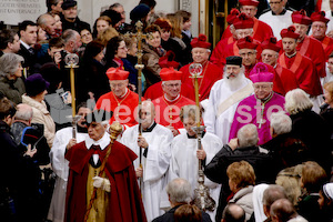 Hl. Messe Inauguration Feier EB Lackner (85)
