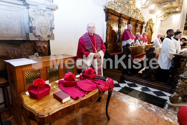 Kanoniker_Trstenjak_Oberndorfer_Kowald_feierliche_Aufnahme__F.Neuhold-4670