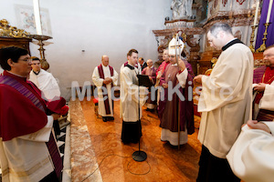 Kanoniker_Trstenjak_Oberndorfer_Kowald_feierliche_Aufnahme__F.Neuhold-4695