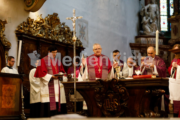 Kanoniker_Trstenjak_Oberndorfer_Kowald_feierliche_Aufnahme__F.Neuhold-4784