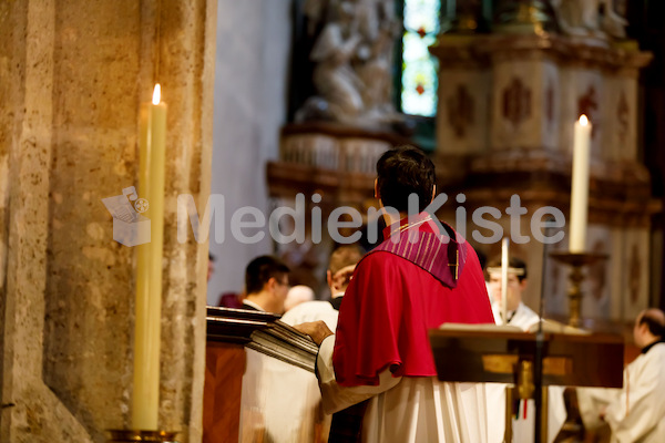 Kanoniker_Trstenjak_Oberndorfer_Kowald_feierliche_Aufnahme__F.Neuhold-4797