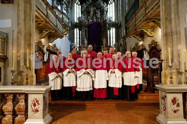 Kanoniker_Trstenjak_Oberndorfer_Kowald_feierliche_Aufnahme__F.Neuhold-4845